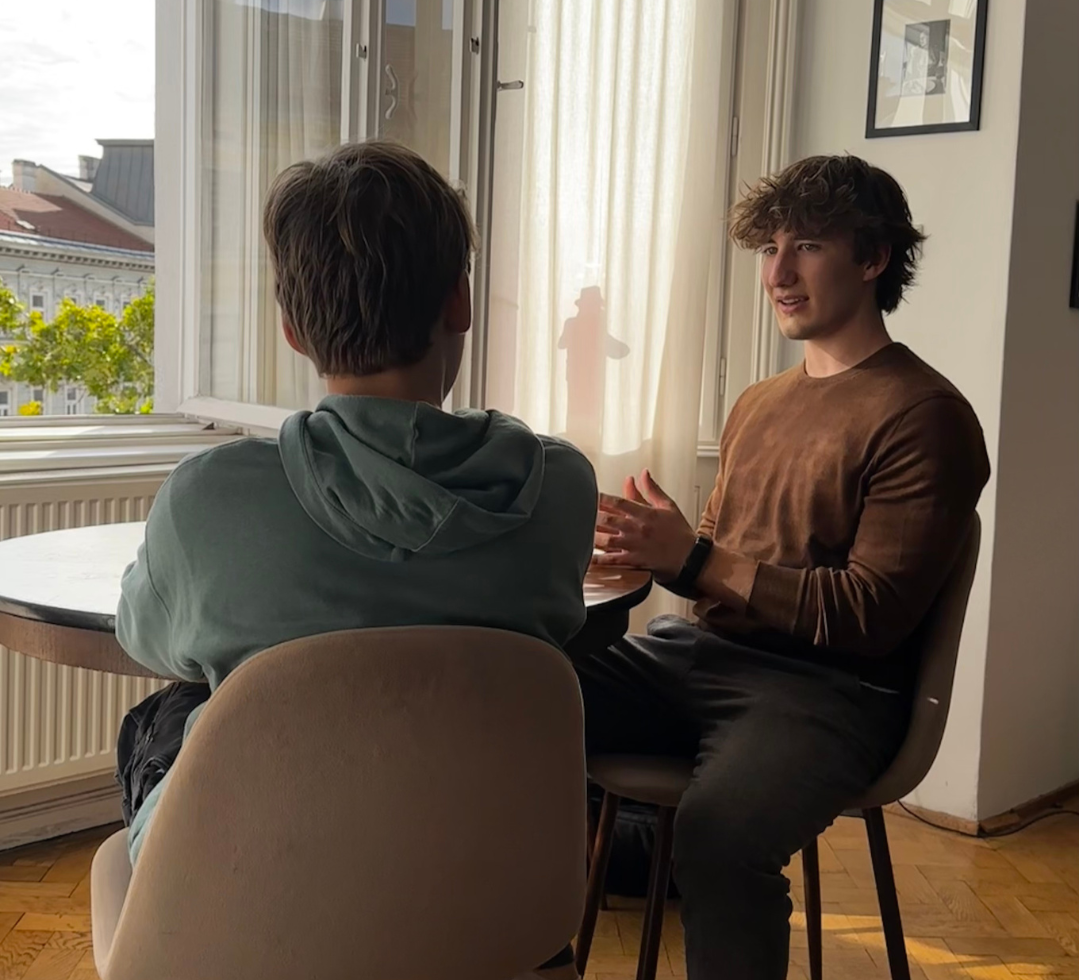 Lennard beim Coaching in Wien